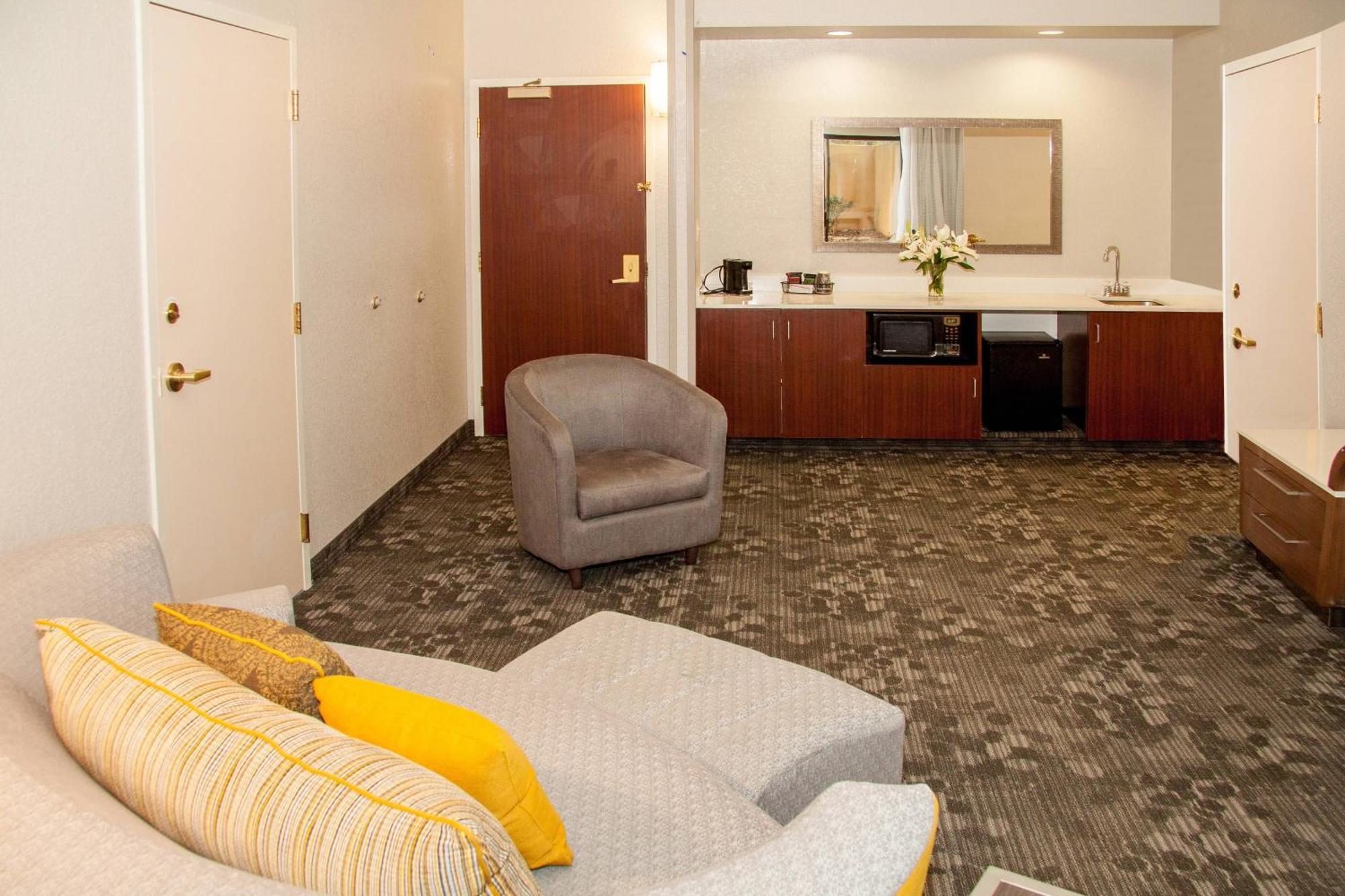 Hotel Courtyard By Marriott Rocky Mount Exterior foto
